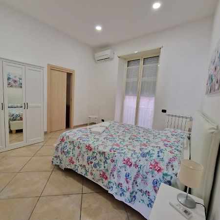 Napoli&Love Apartment Bovio Centro Storico エクステリア 写真