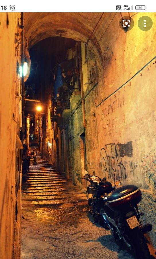 Napoli&Love Apartment Bovio Centro Storico エクステリア 写真