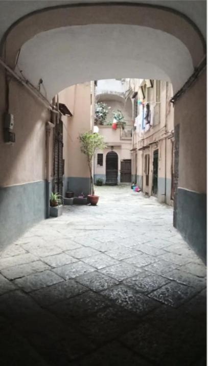Napoli&Love Apartment Bovio Centro Storico エクステリア 写真